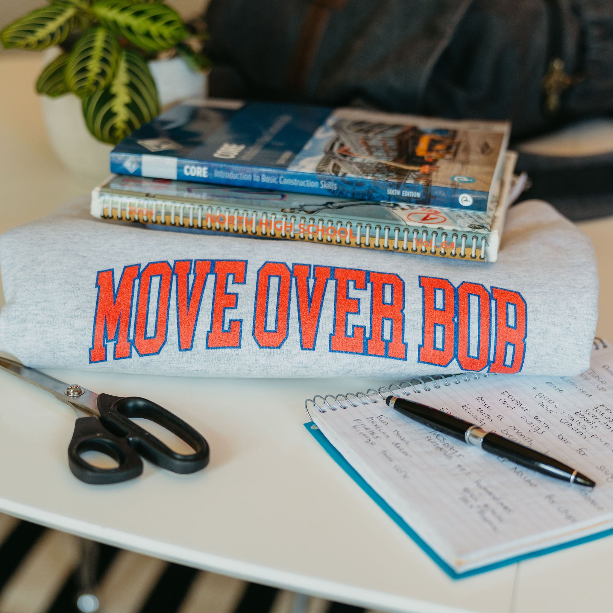 Move Over Bob Magazine - Family Conversation Guide (English & Spanish)