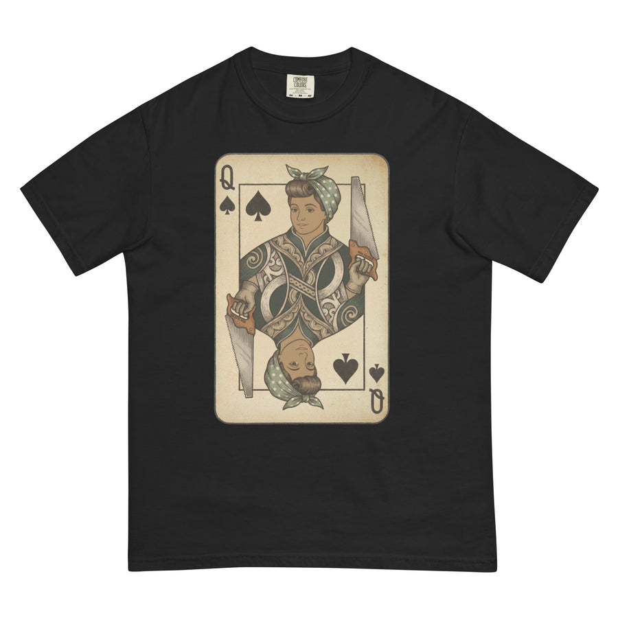 Queen of the Cut Tee